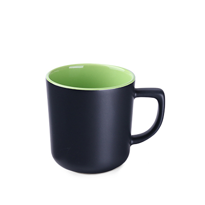 matt black / light green