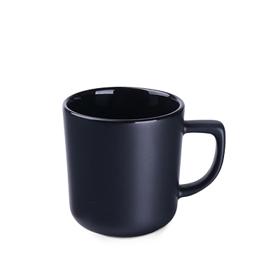 matt black / black