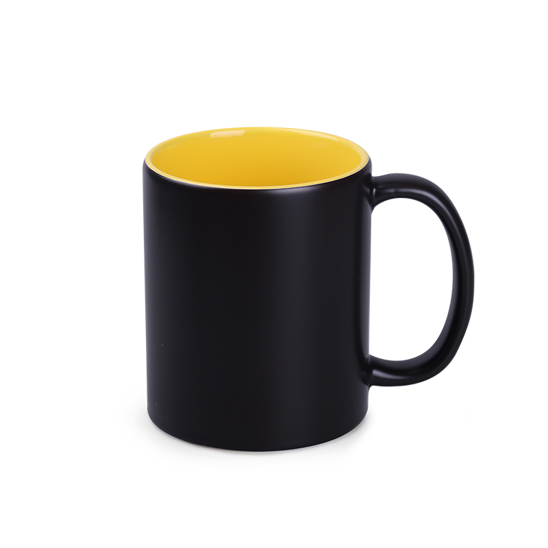 black / yellow